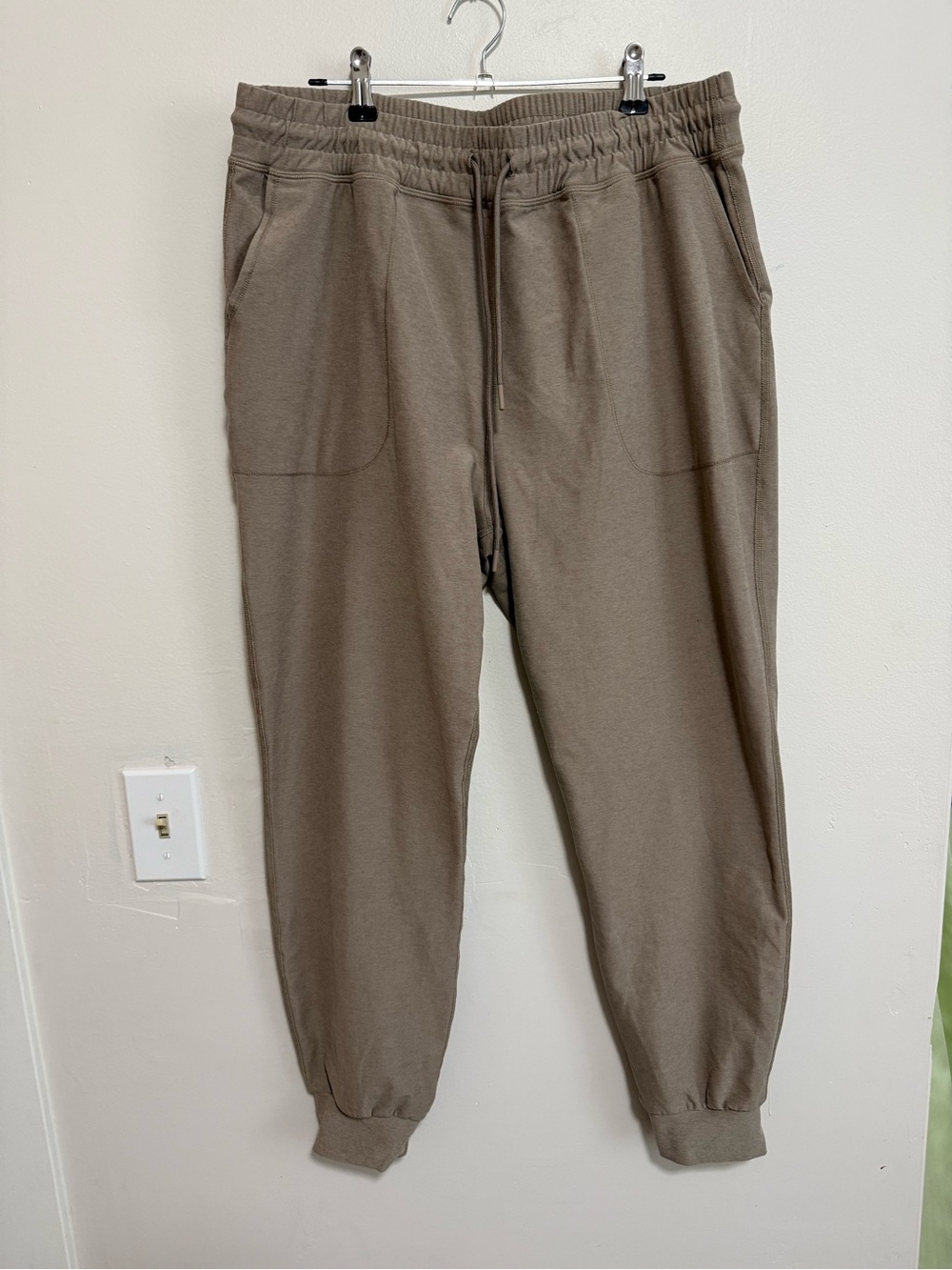 Beyond Yoga Drawstring Jogger Pants in Taupe